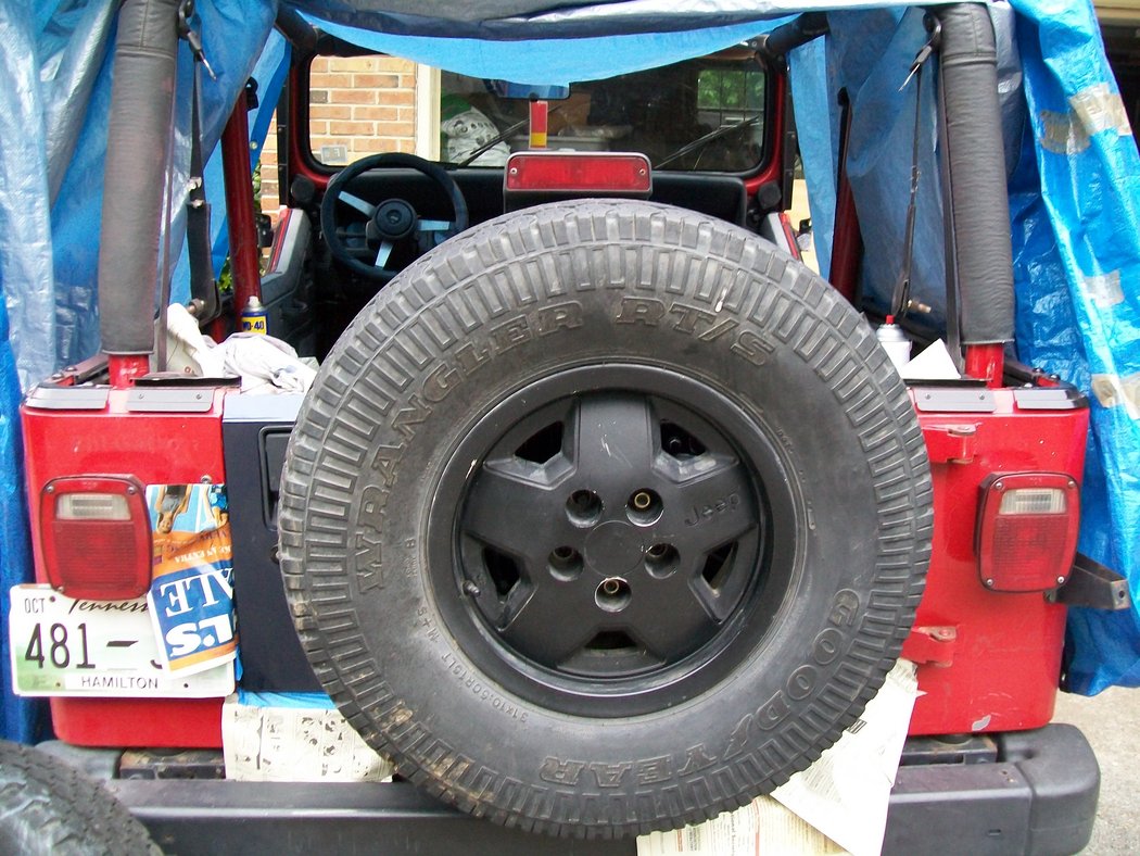 Spare Tire 5-19-2010.JPG