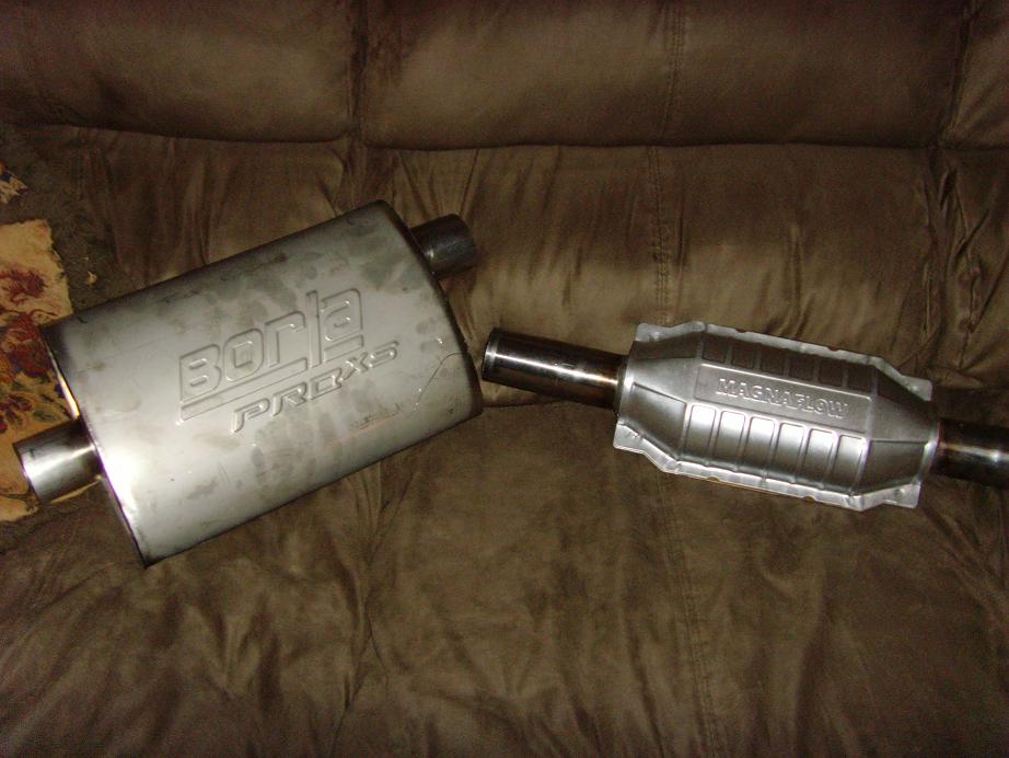 Exhaust.JPG