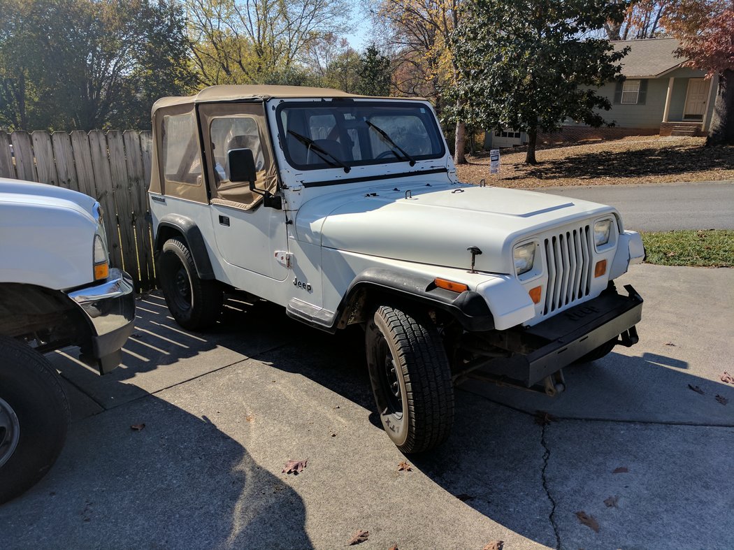 IMG_20161118_122223.jpg (5.02 MiB) Viewed 20019 times 1988 Jeep