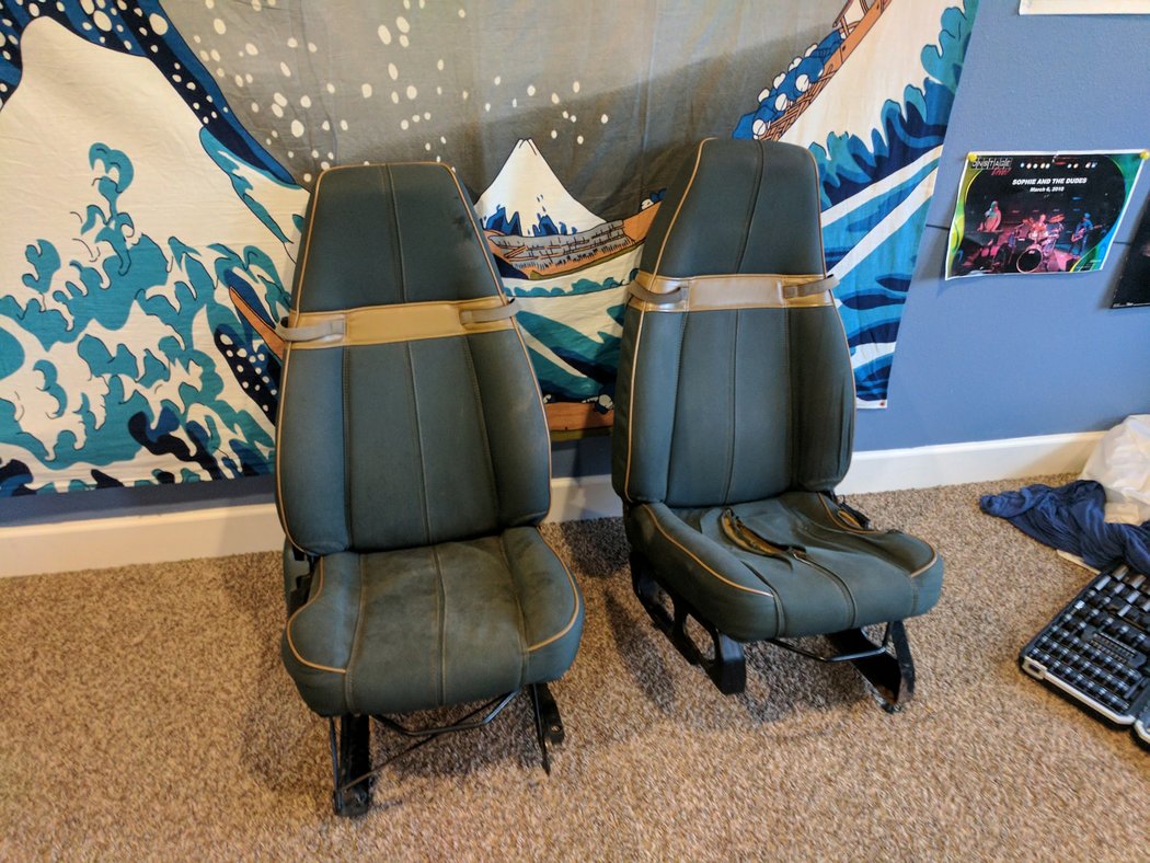 Seatsss.jpg (917.18 KiB) Viewed 26139 times Seatsss.jpg
