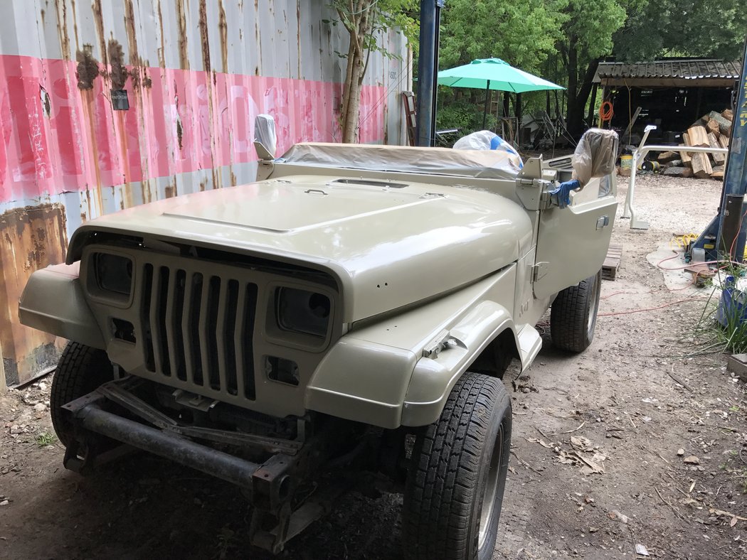 Jeep 04 Mid Paint