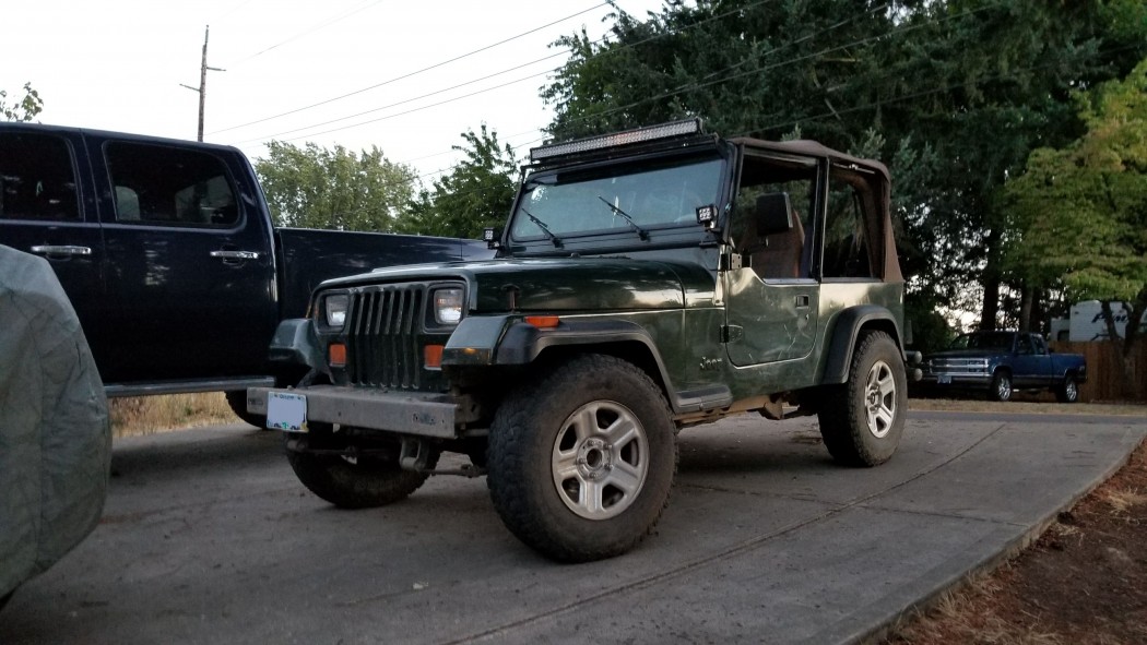 2.5L 95 YJ SE.jpg